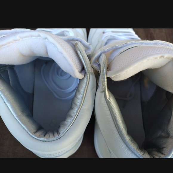 2006 Jacob Arabic J&Co White Leather Hi Tops main image 6
